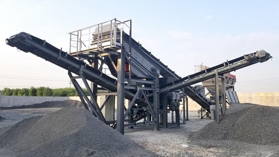 Usina de britagem e peneiramento RAP